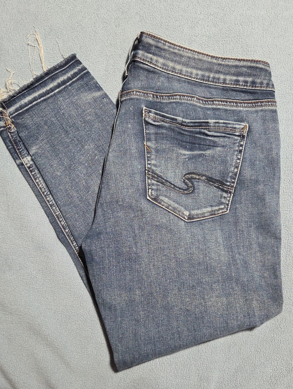 Silver Jeans Distressed Blue Ankle Crop Jeans